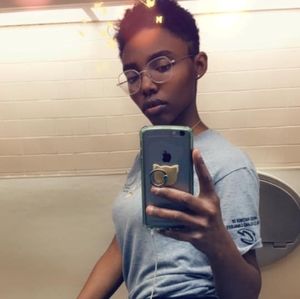 Meet your Posher, Danasia